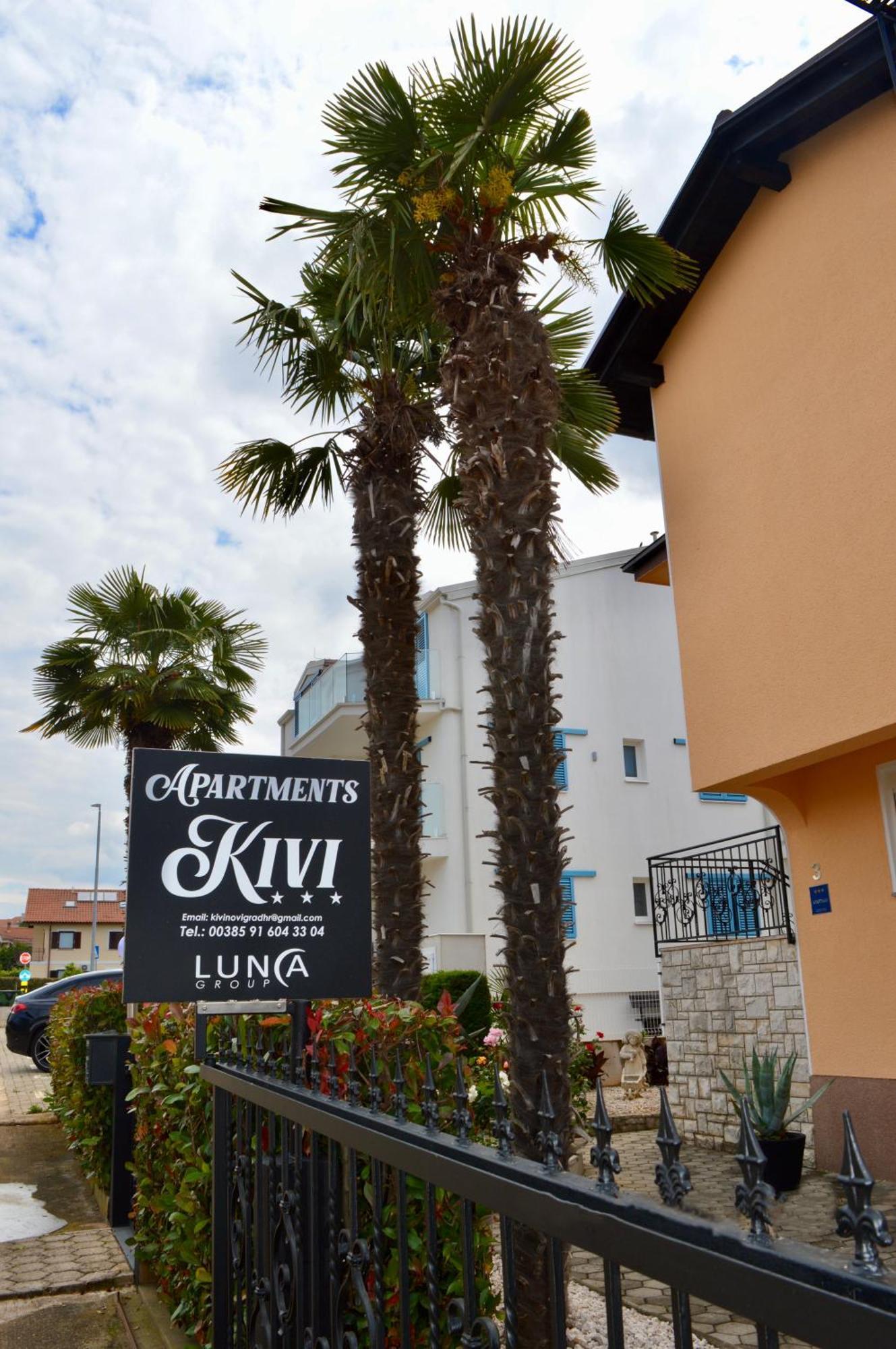 Apartments Kivi Novigrad Istria Eksteriør bilde