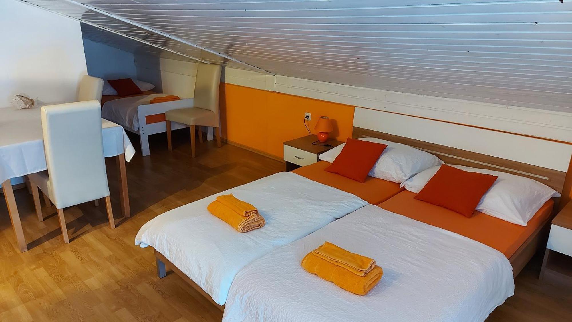 Apartments Kivi Novigrad Istria Eksteriør bilde