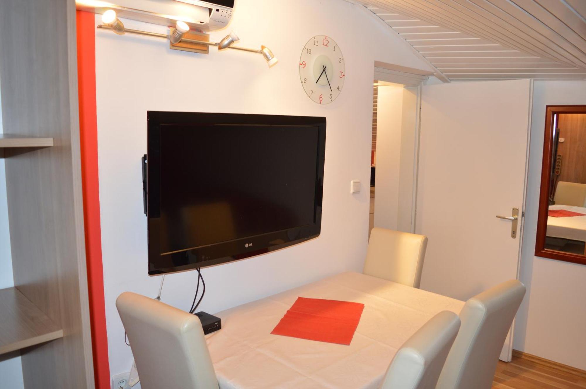 Apartments Kivi Novigrad Istria Eksteriør bilde