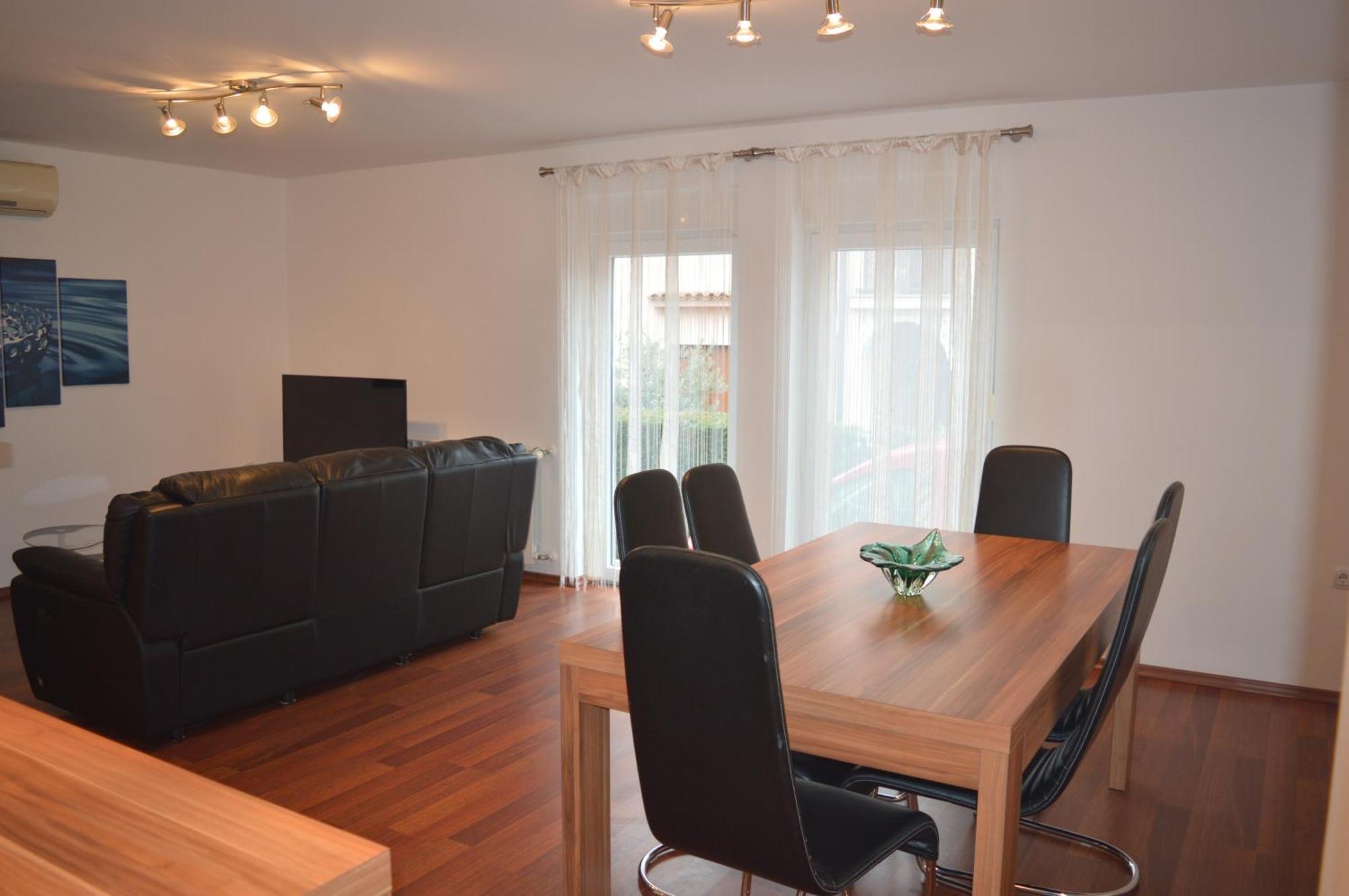 Apartments Kivi Novigrad Istria Eksteriør bilde